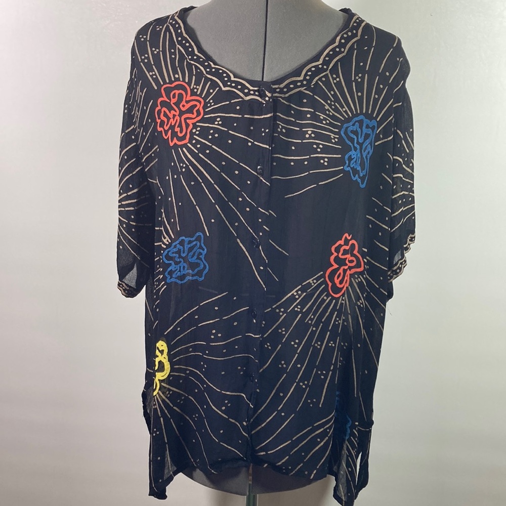 Sun Streak 100% Rayon Semi Sheer Short Sleeve Button Front Top Size Large